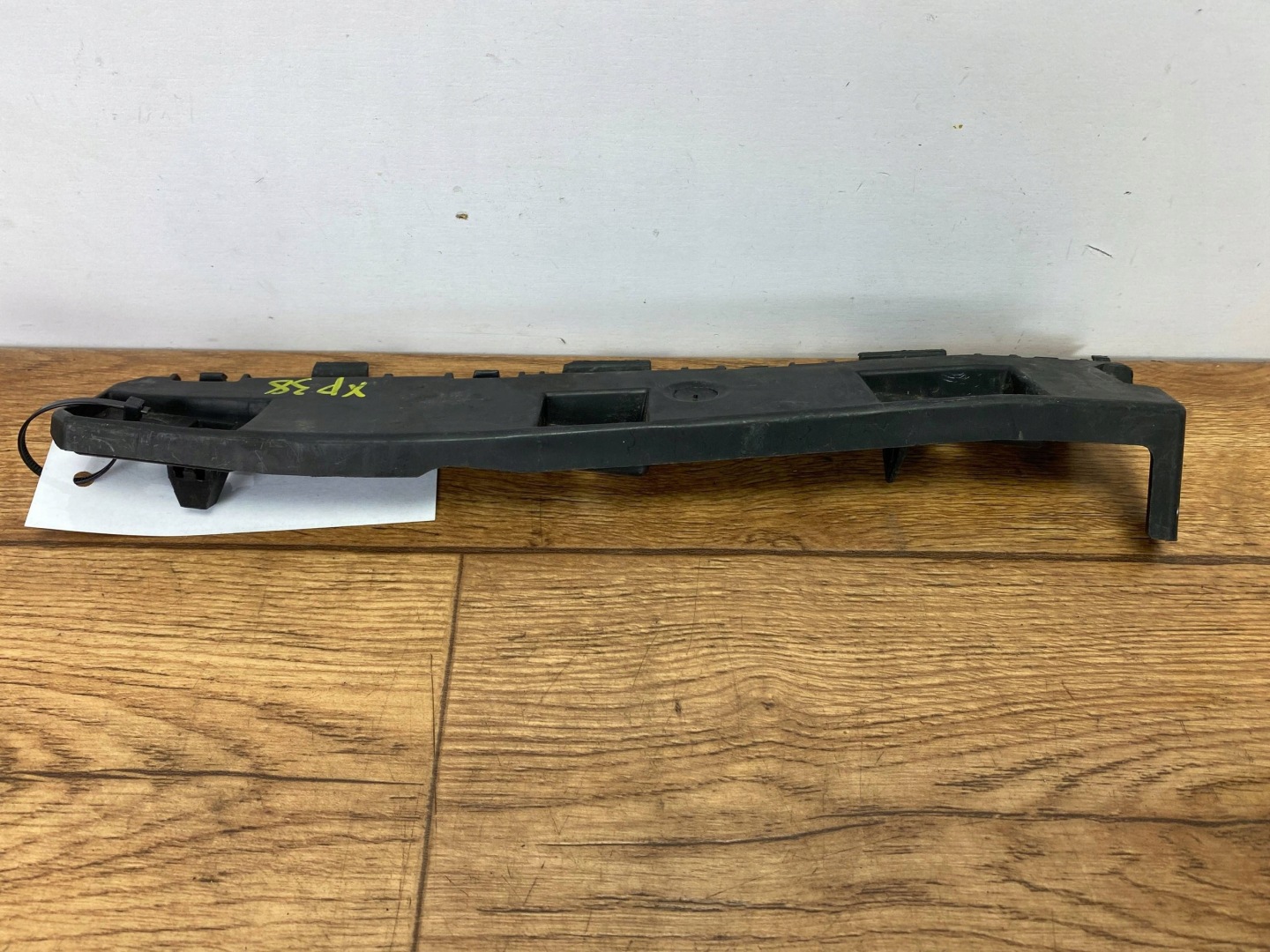 Support Support plaque Jupes Gauche Ford Mustang VII MK7 S650 2024+