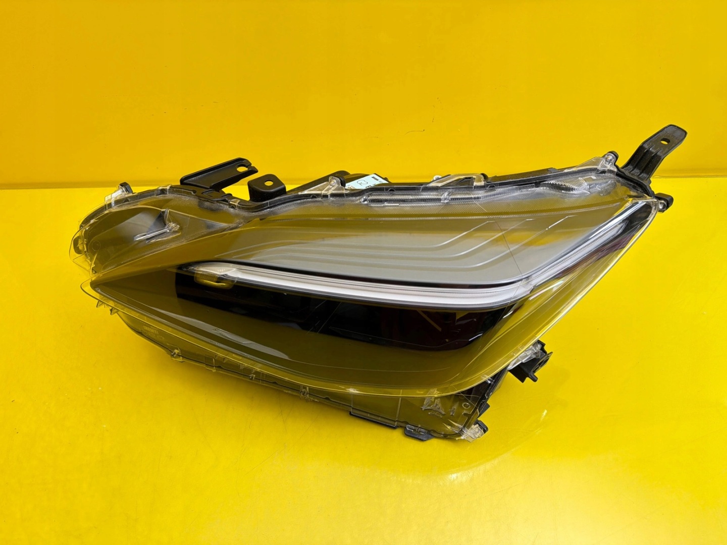 light left front Toyota Yaris Cross 0D-312 Led