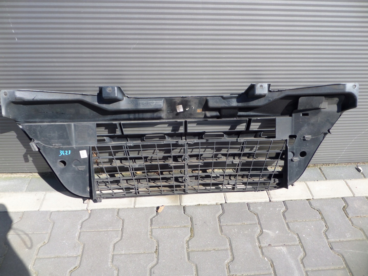 MASTER III 14-19 grill grille radiator 0001-045706