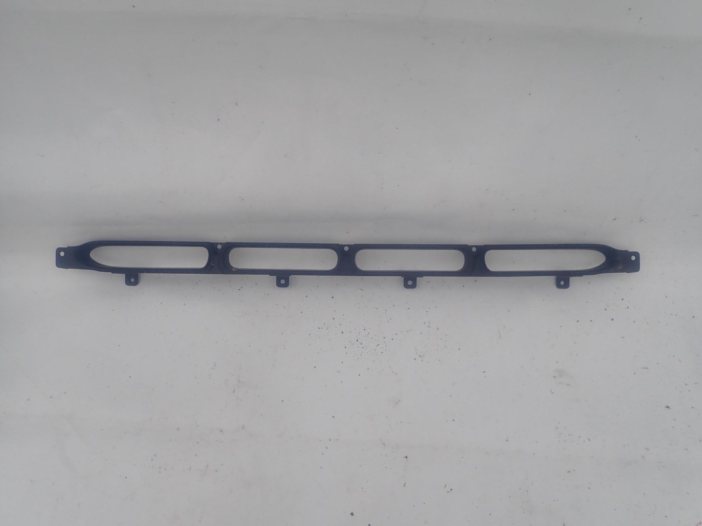 AUDI A6 C7 4G ALLROAD grid of a bumper front