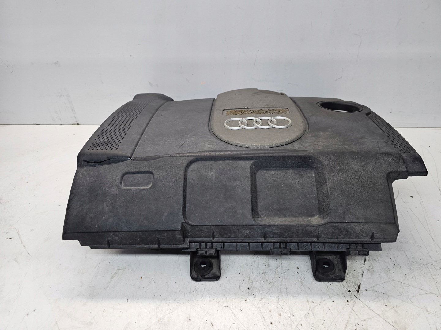 GEHÄUSE FILTER ABDECKUNG AUDI A3 8P 1.6 MPI 03C129607P