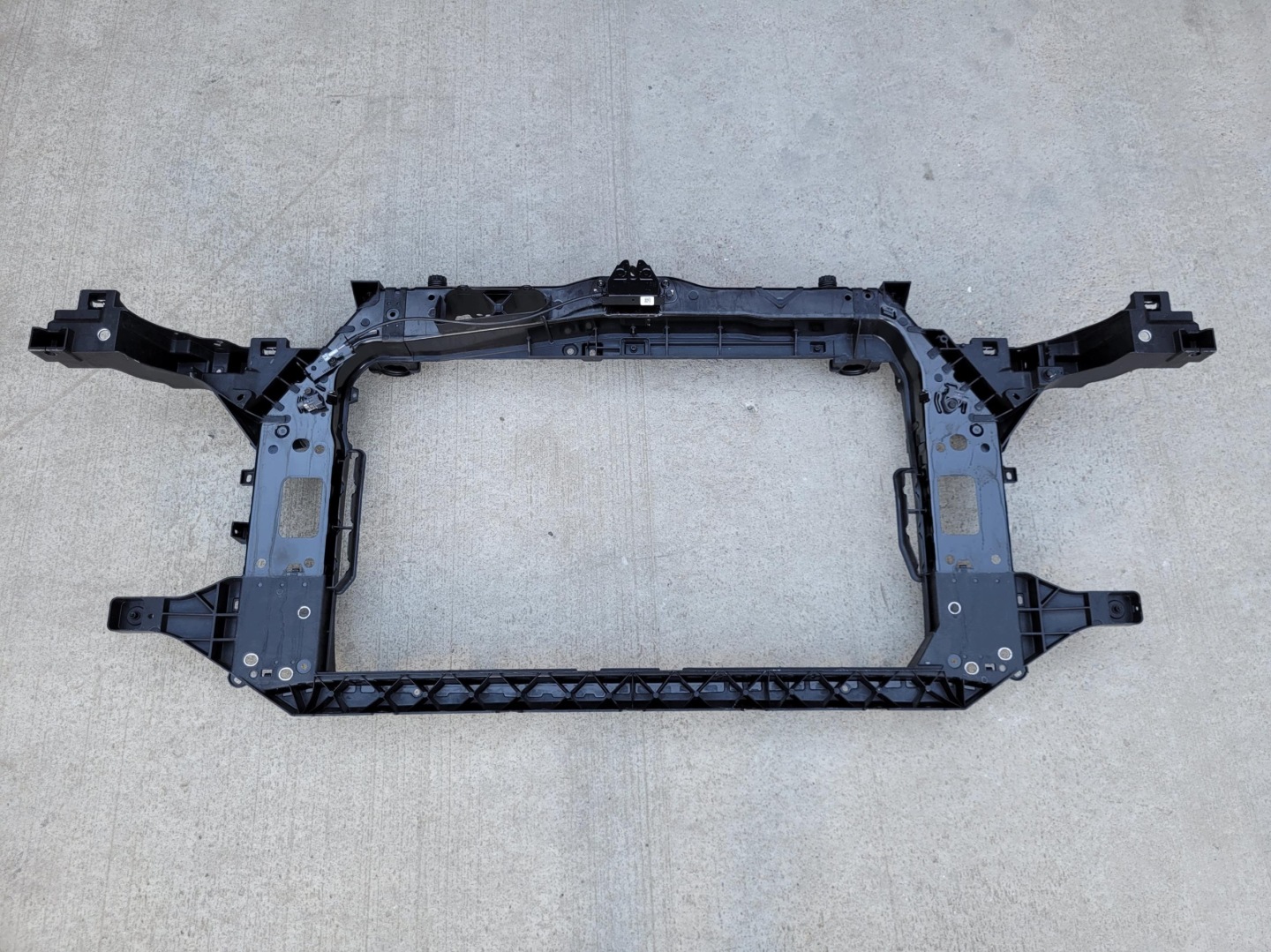 front body wall front pillar SSANGYONG KGM TORRES EVX