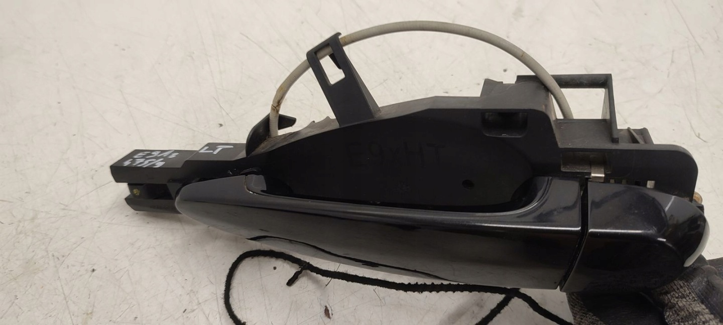 handle rear part rear left podswietlana BMW E91 320i 475/9