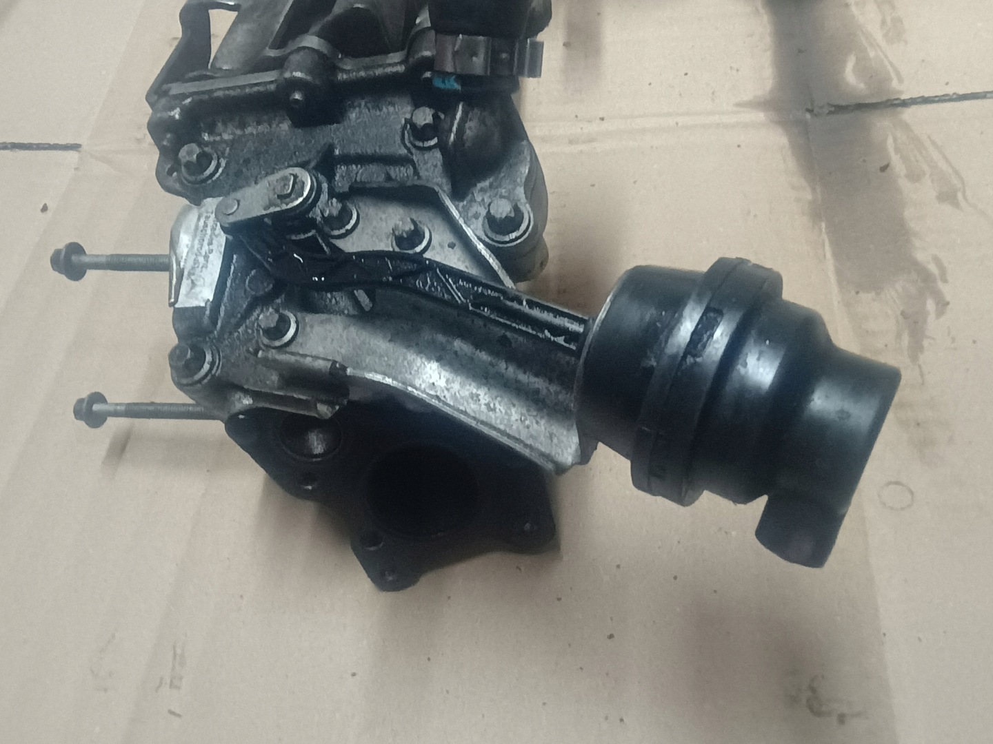 Abgaskuehler AGR EGR A6511420067 MERCEDES 2.2 CDI