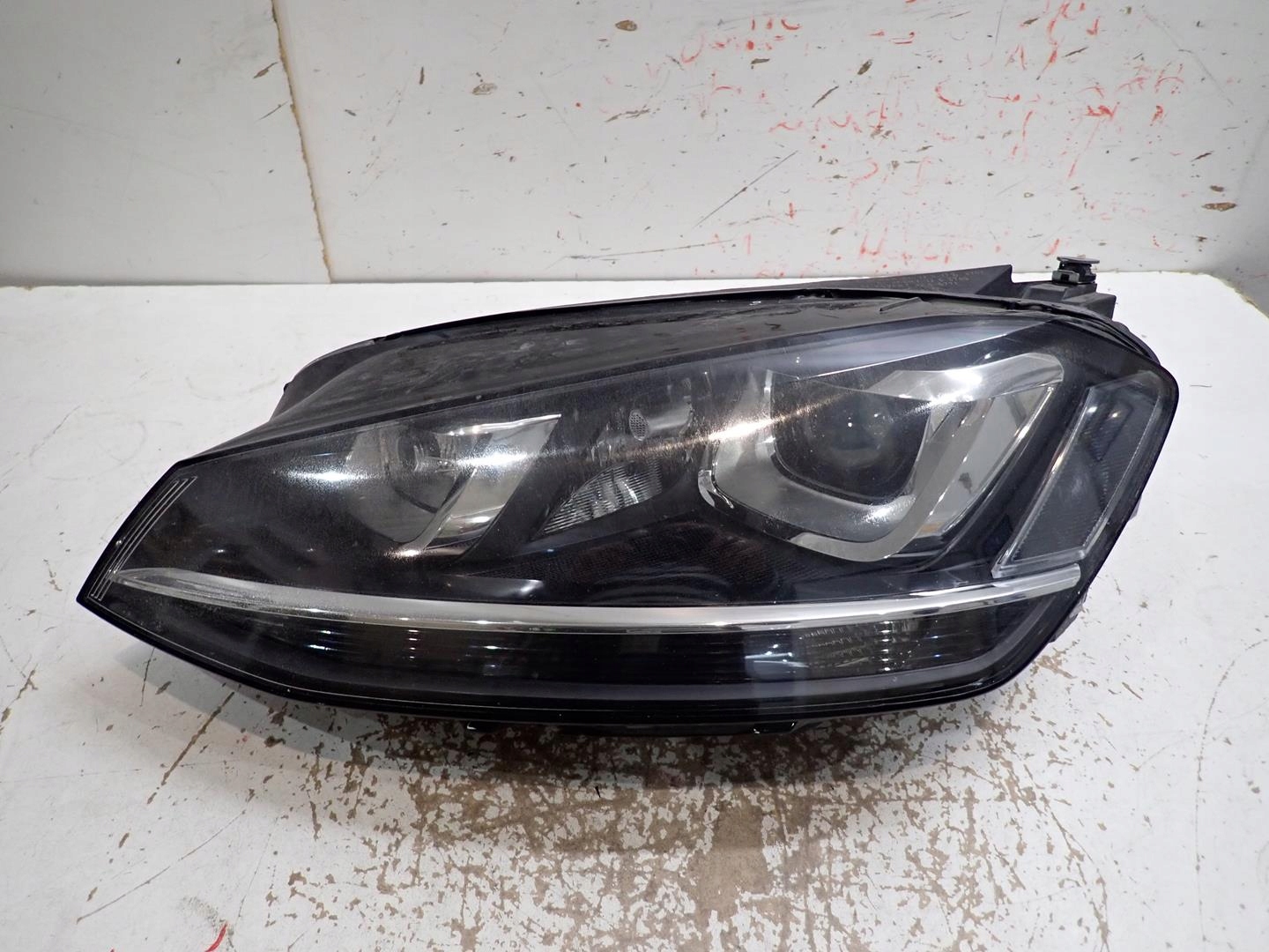 light front front left VW GOLF VII 2012- BI-XENON 5G1941031