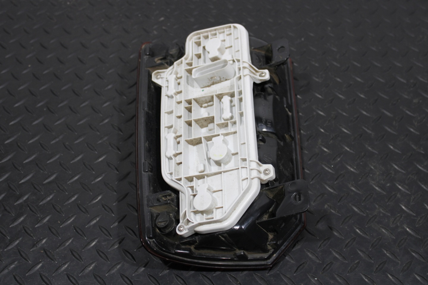 light left rear part VW CADDY IV 4 2K5 LIFT 15-20 2K1945095P