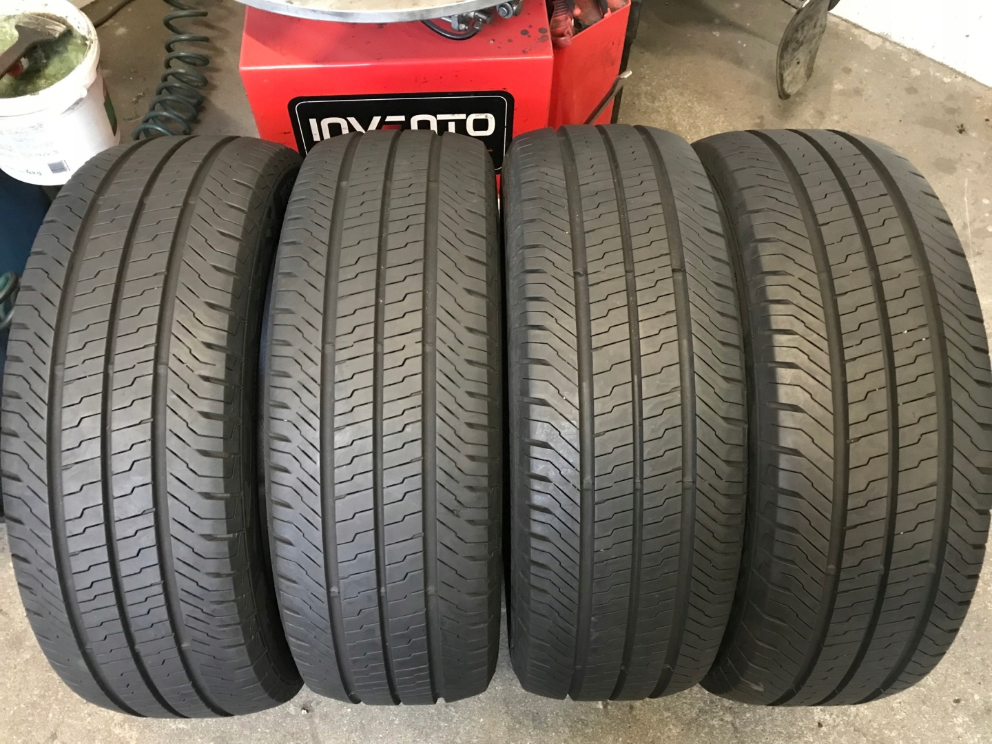 4 tyres summer 215/60R17C CONTINENTAL VanContact Eco 7mm