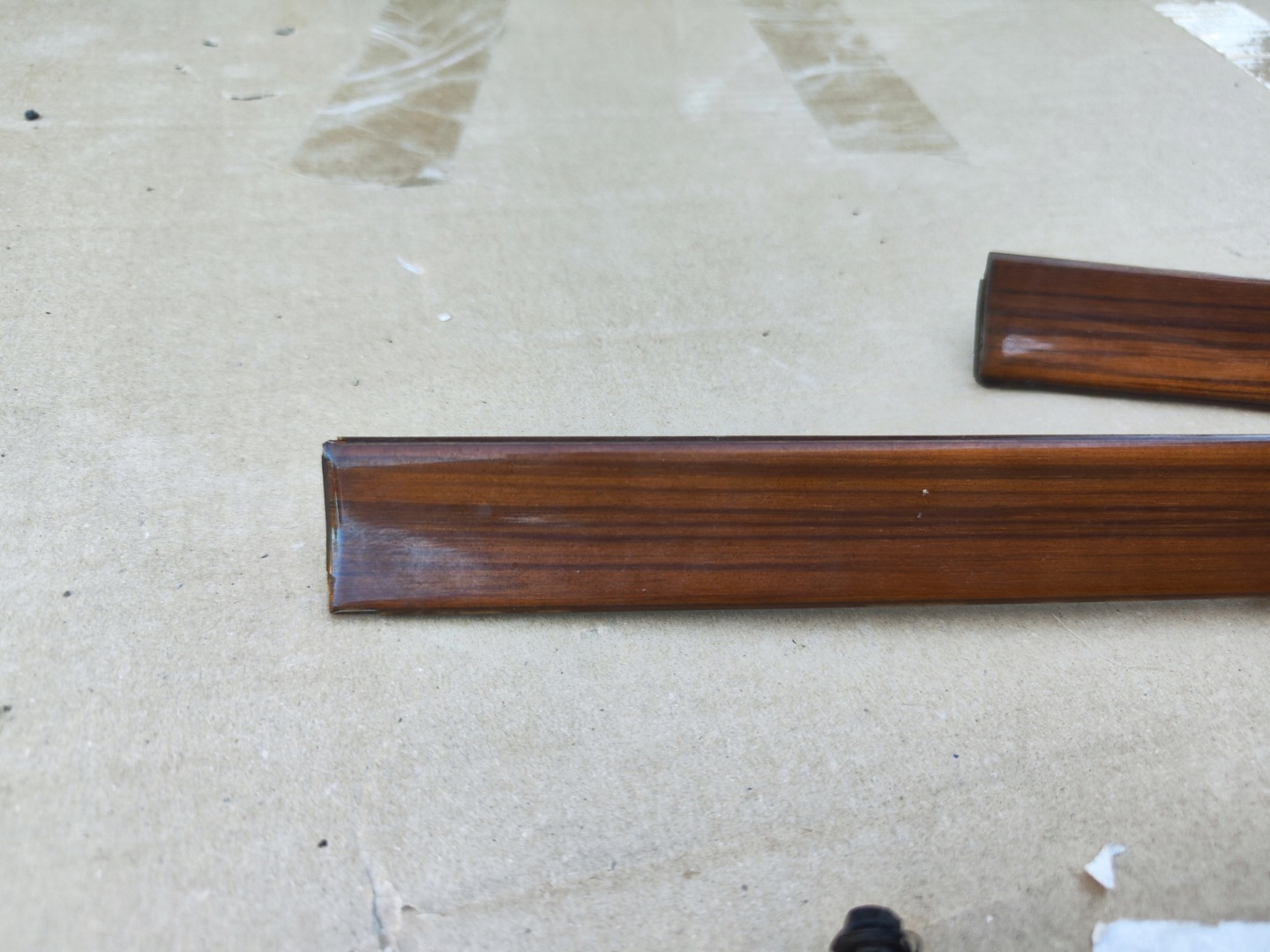 MERCEDES W124 Bois du tableau de bord Console ZEBRANO