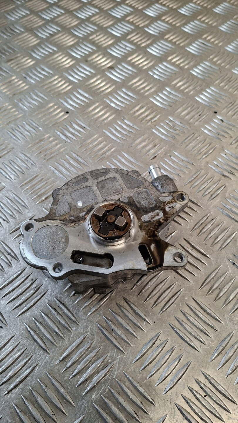 Pompe VACUM AUDI A4 B8 2.0TDI