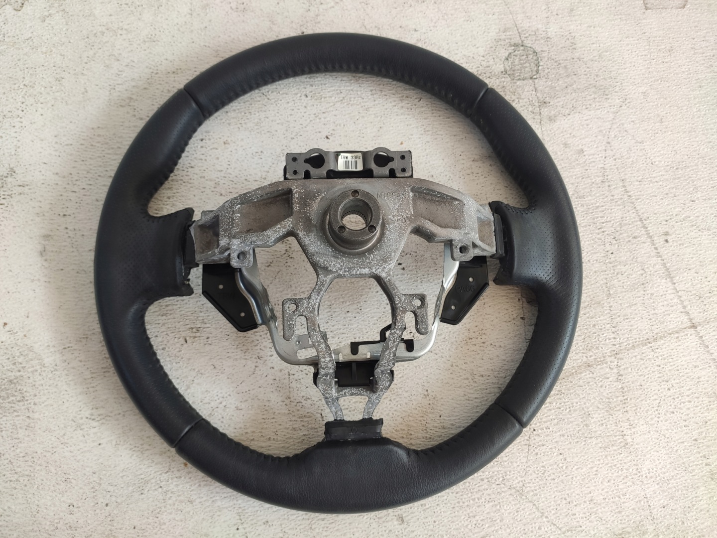 NISSAN NOTE E12 2013 lenkrad SKORZANA SPORT
