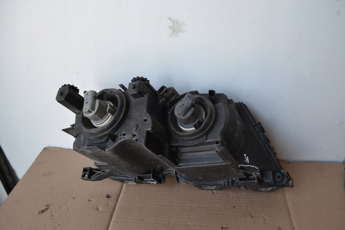 light REFLEKTORLEWA front BMW E46 3 0301089201