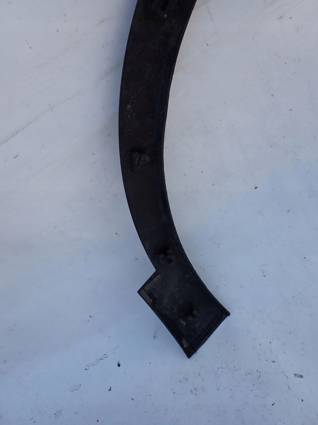 NISSAN QASHQAI e 06-13 modanatura parafango sinistra Anteriore