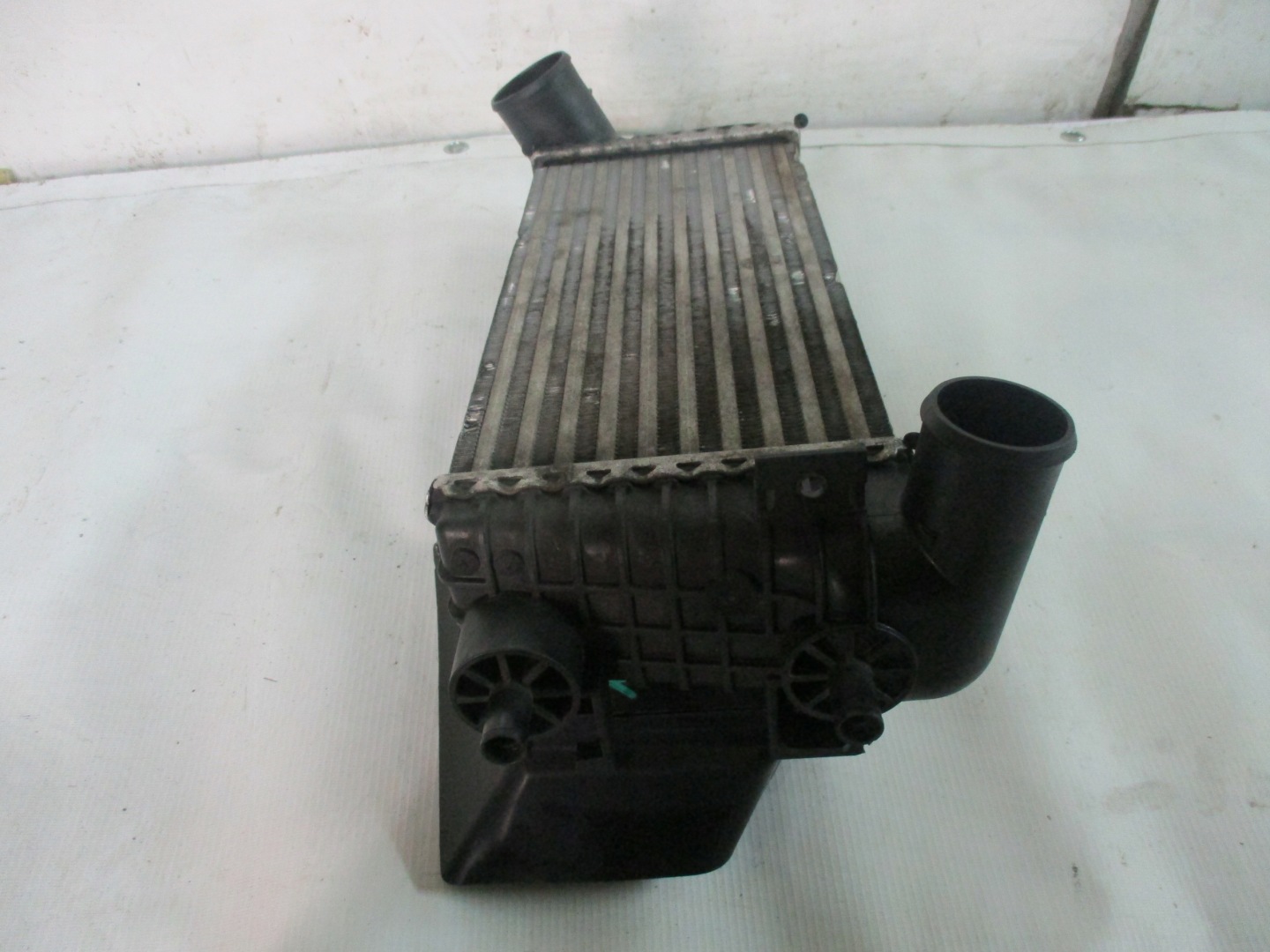 Kühler intercooler Focus MK3 1,6 TDCI BV61-9L440-CG