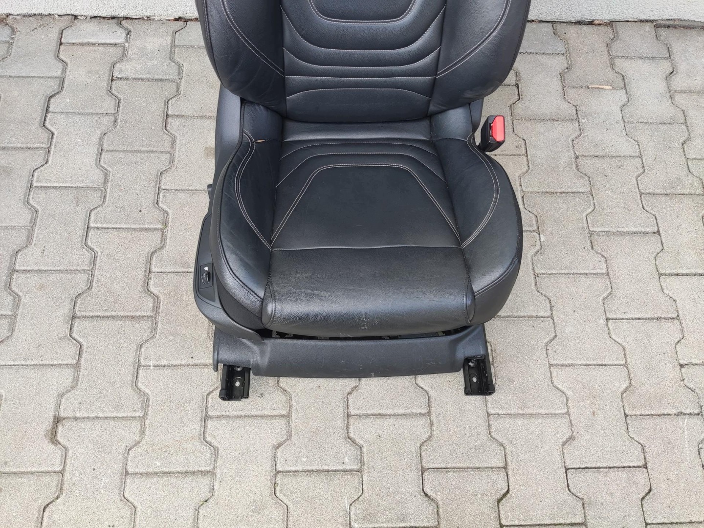 seat right front front of the passenger CITROEN DS5 2011-2015 electrical heated