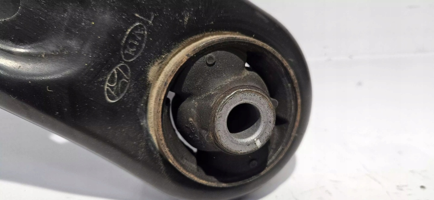 Querlenker links vorne KIA STONIC 2017- Original