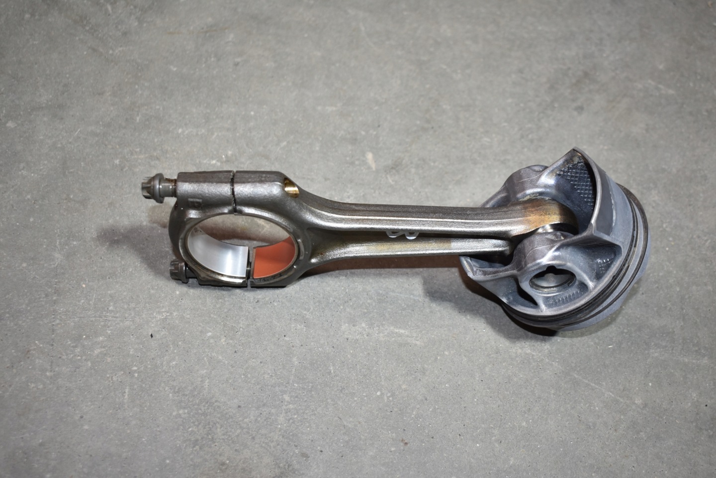 IDEALNY piston + connecting rod BMW G01 G02 G20 B46B20B 1
