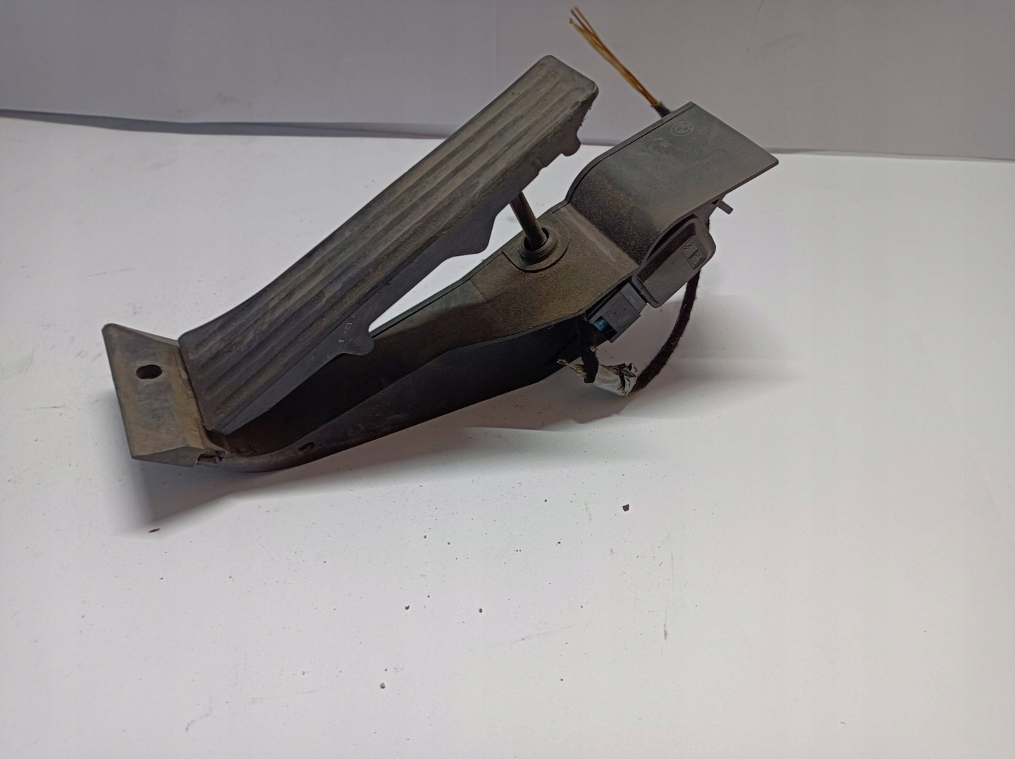 Gaspedal BMW 3 E90 E91 6766931