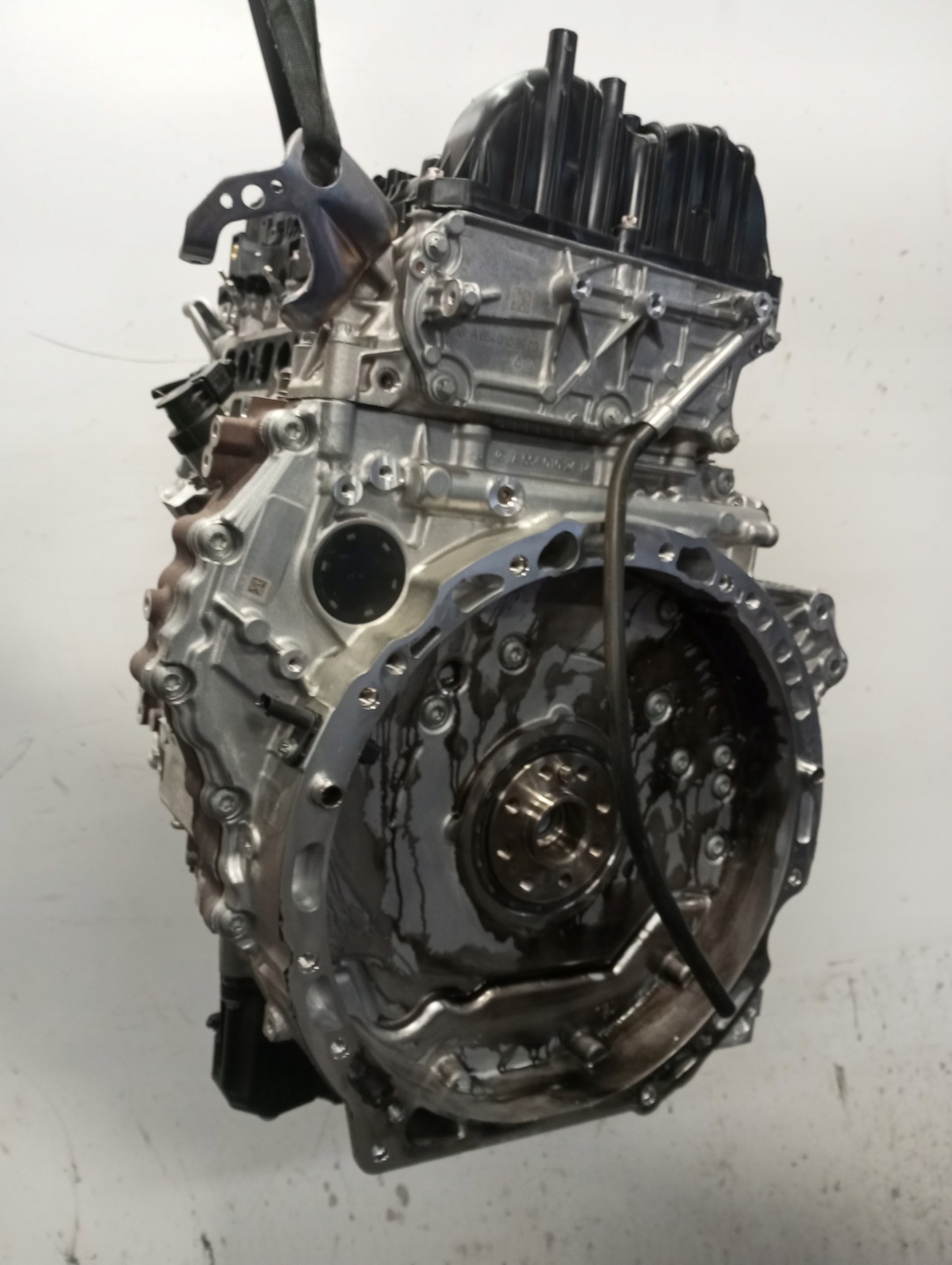 engine MOTOR unprotected pillar MERCEDES C KLASA 206 2.0 CDI 654820