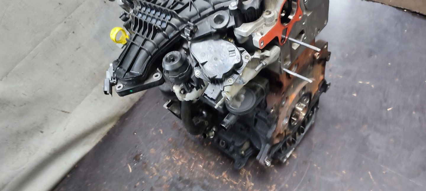 engine AV4Q Ford Focus MK3 2,0 TDCI