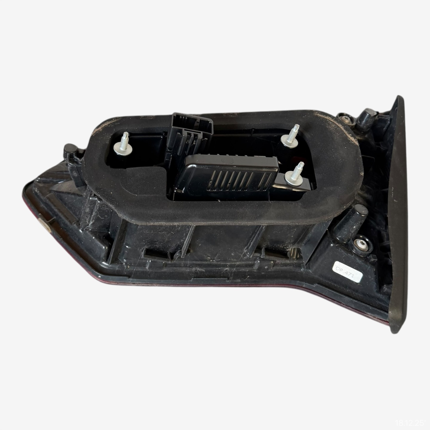 light rear left bonnet VW VOLKSWAGEN T-ROC 2GA945093