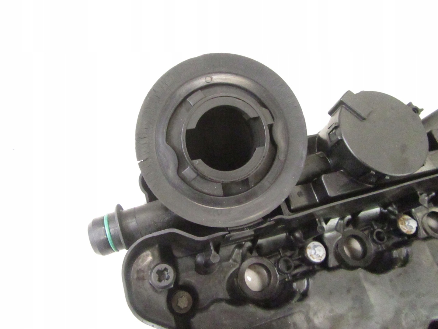 Kryt ventilov dekel Hlavy BMW e60 e61 e81 e83 84 e90 e91 N47 N47d20