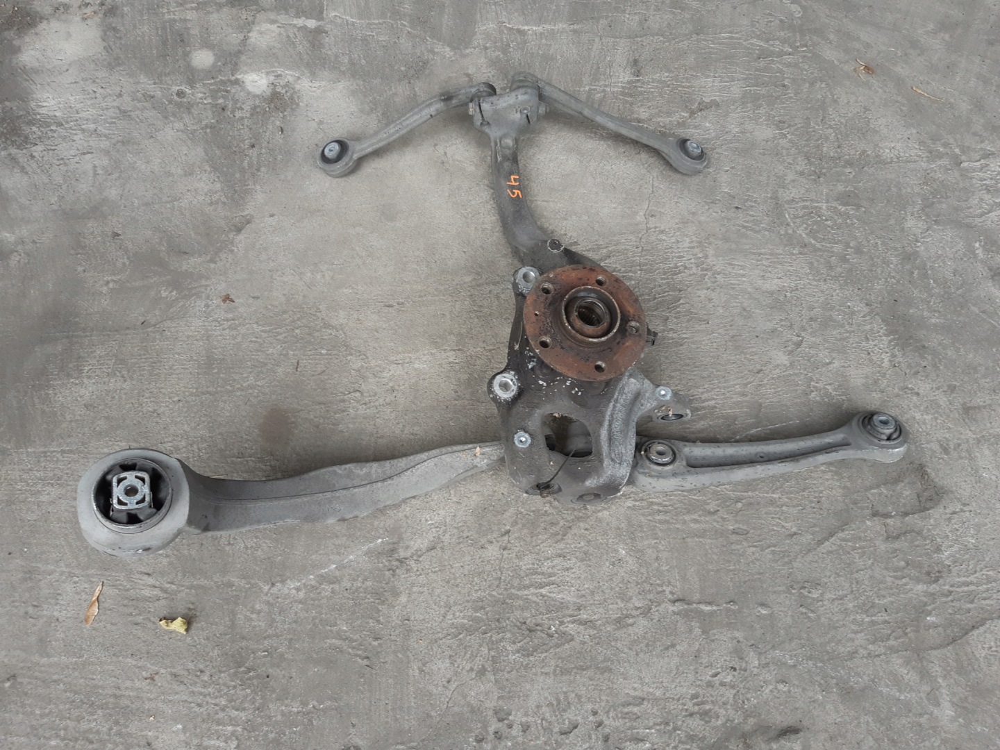 AUDI A4 B8 A5 8T A6 C7 A7 swing right right front 8K0407258E