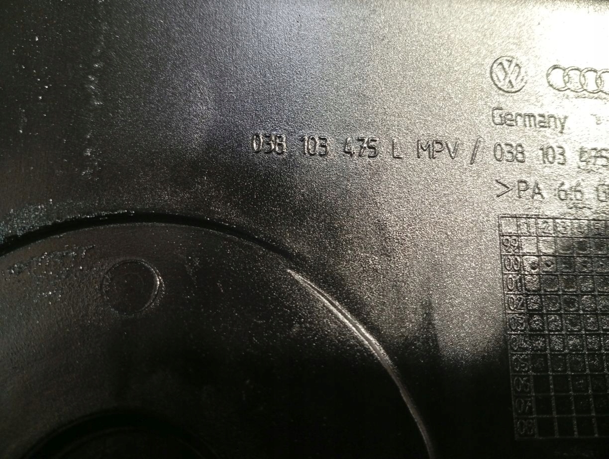 COPERCHIO PUNTERIE VW SHARAN e FL 1.9 TDI 038103469N