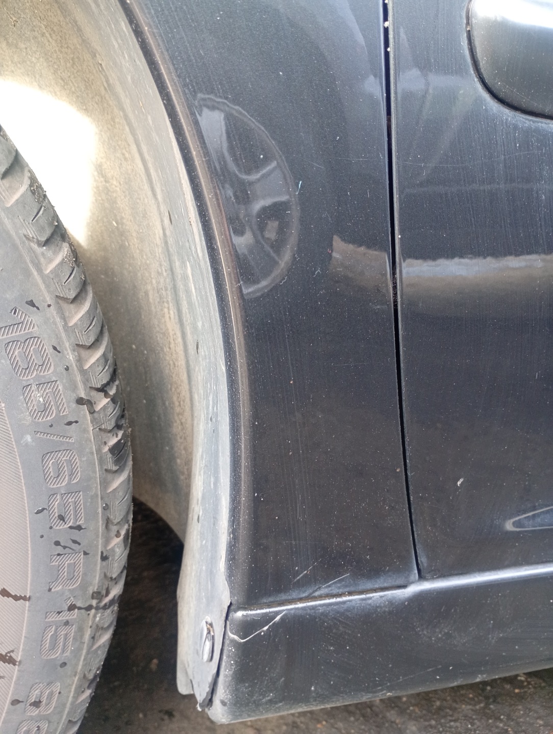 fender left front front Peugeot 207 06-13 code lakieru EXLD