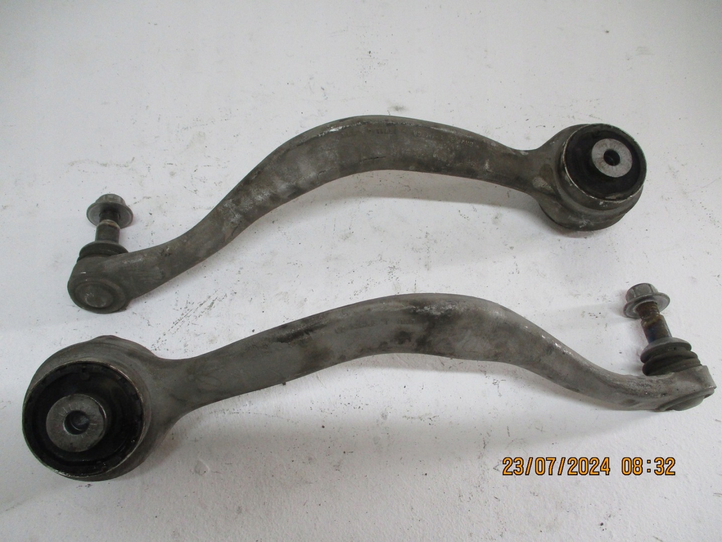 QUERLENKER QUERLENKER BMW X6 G06 3,0D VORNE VORNE 6893549 6893550