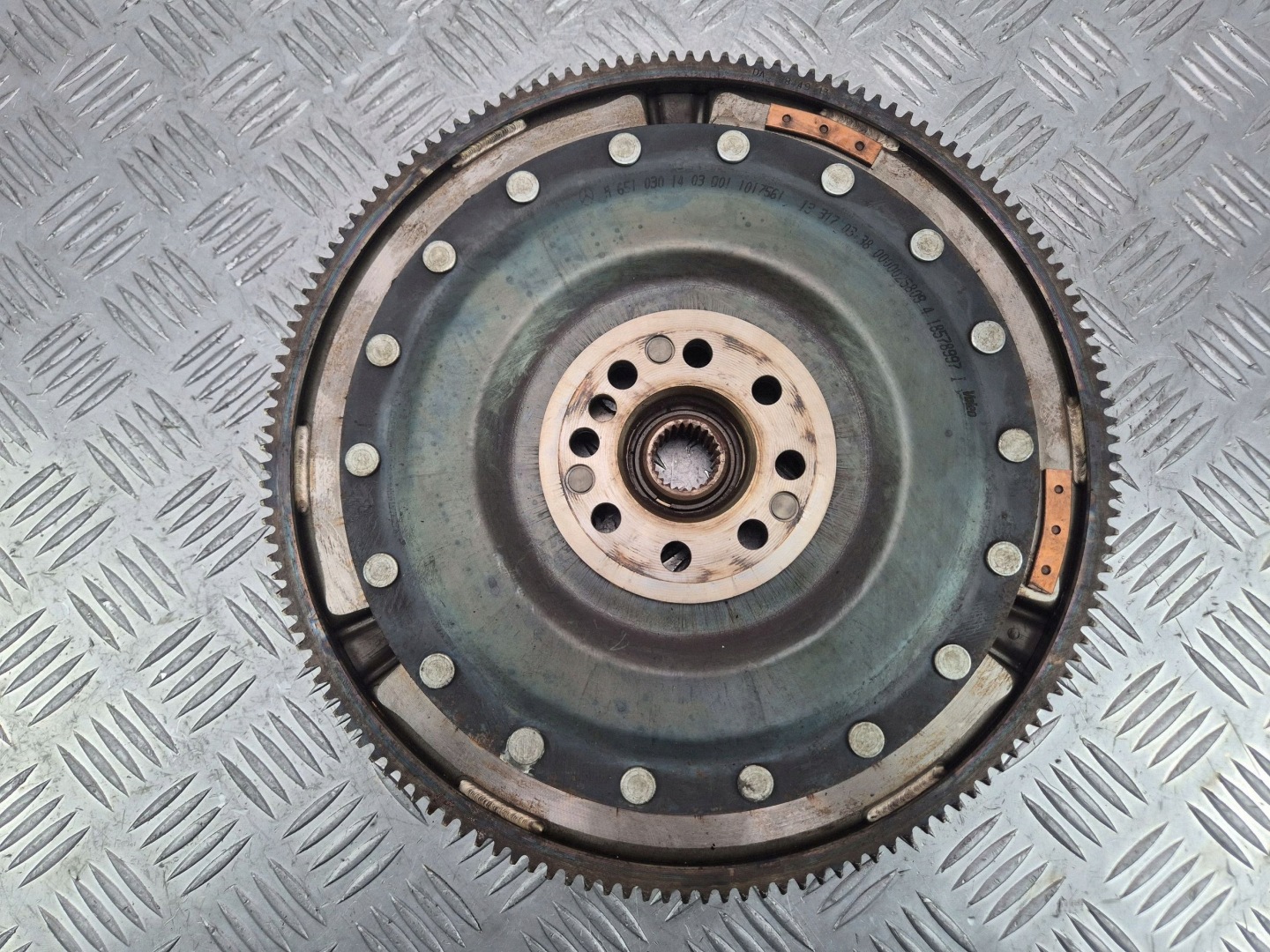 wheel flywheel Mercedes E300 W212 A6510301403 651.924