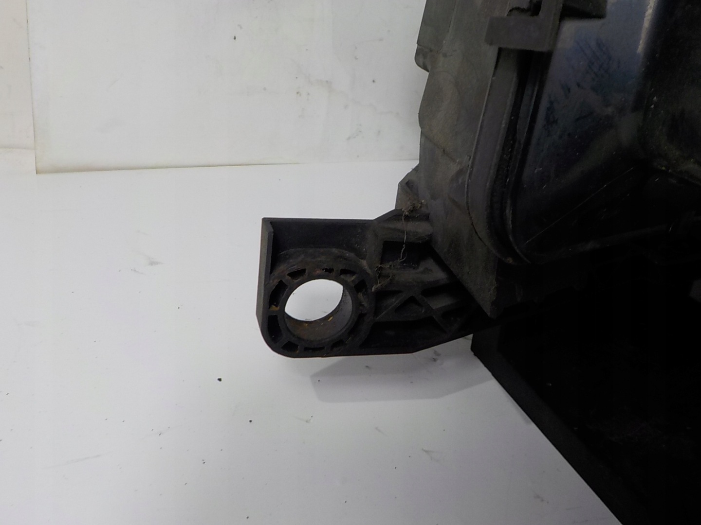 BMW X3 E83 light left front front UK