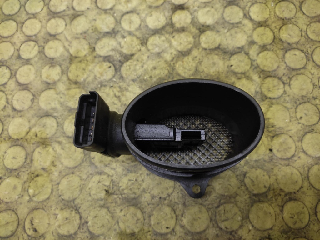 FORD FOCUS MK2 1.6 D váha vzduchu 9650010780