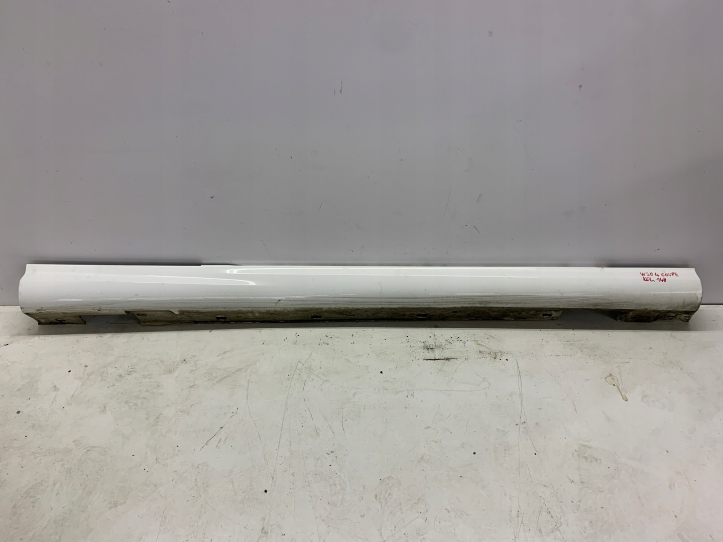 moulding cap threshold right MERCEDES W204 COUPE LIFT (2011-2014)colour 149