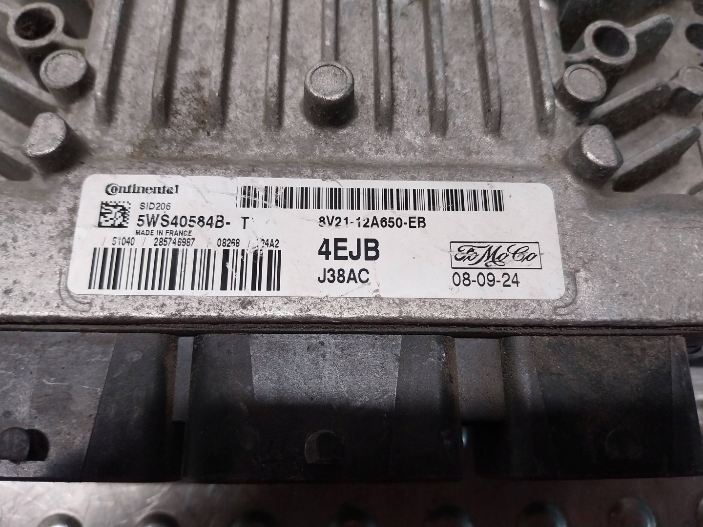 computer control unit of the engine 8V21-12A650-EB FORD FIESTA MK6 MK7 1.4 TDCI