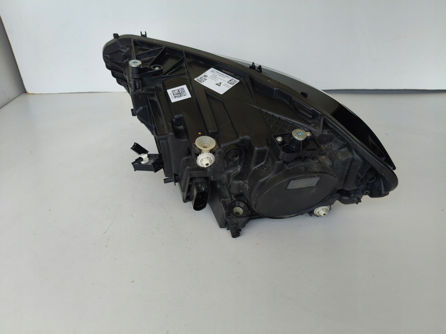 light right REFLEKTOR MERCEDES A-KLASA W177 18- FULL LED