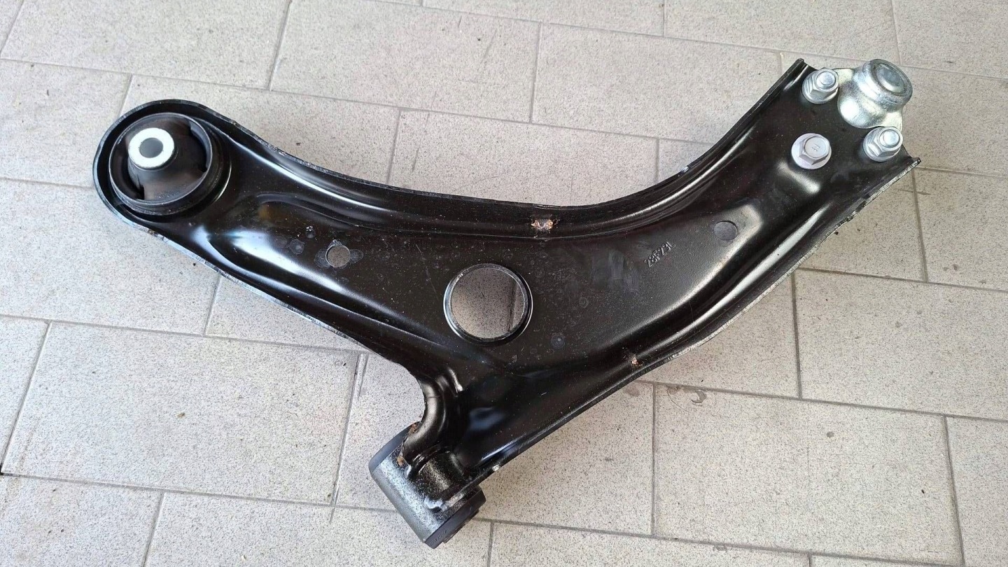 arm front lower right side Mazda 2 hybrid 2024r 48605-K0020