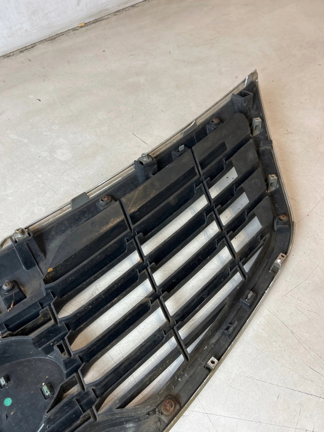 Grill Grill Kia Sportage III chrom