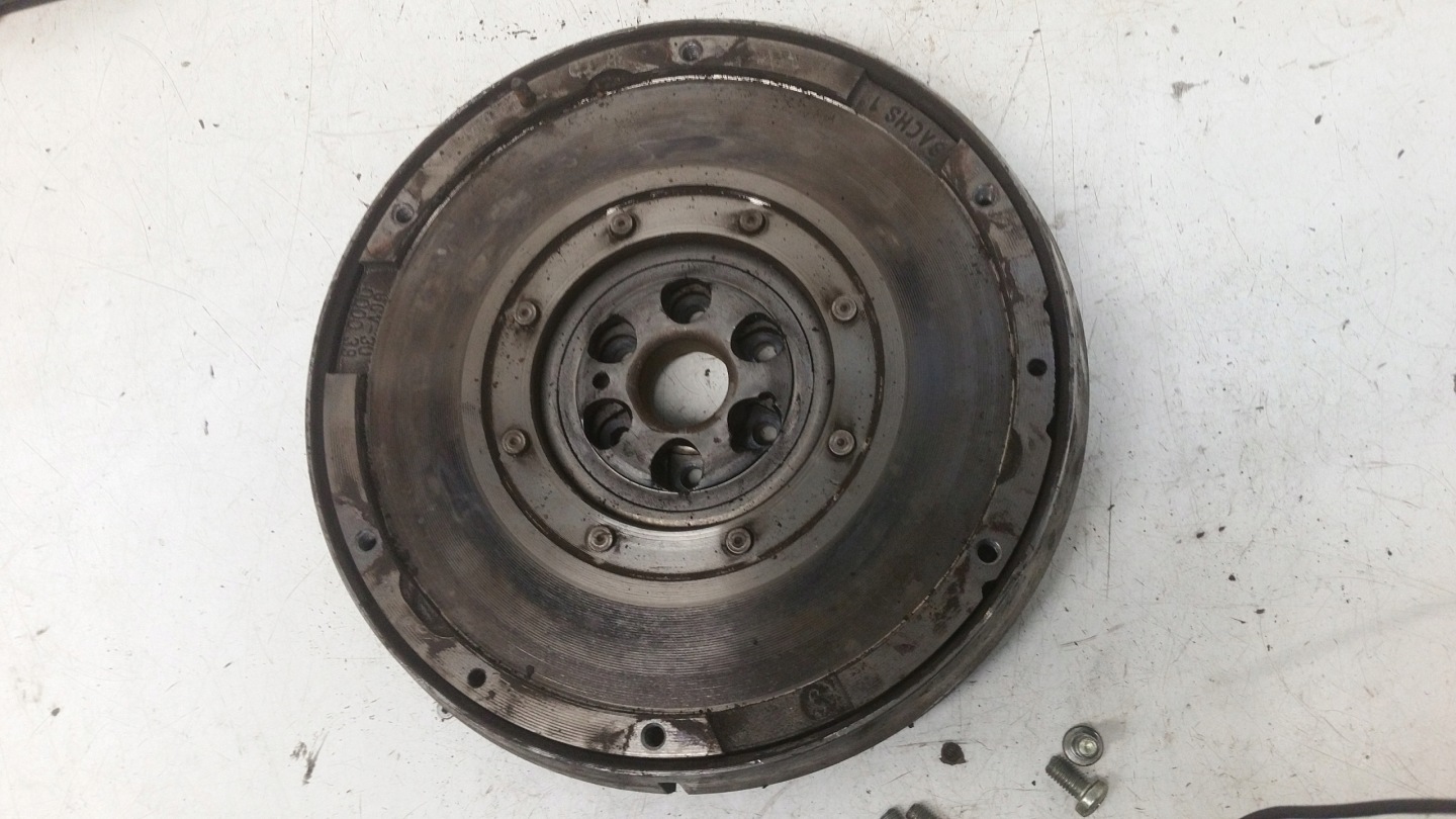 wheel flywheel 1,6d GGV30 Mazda 3 BK