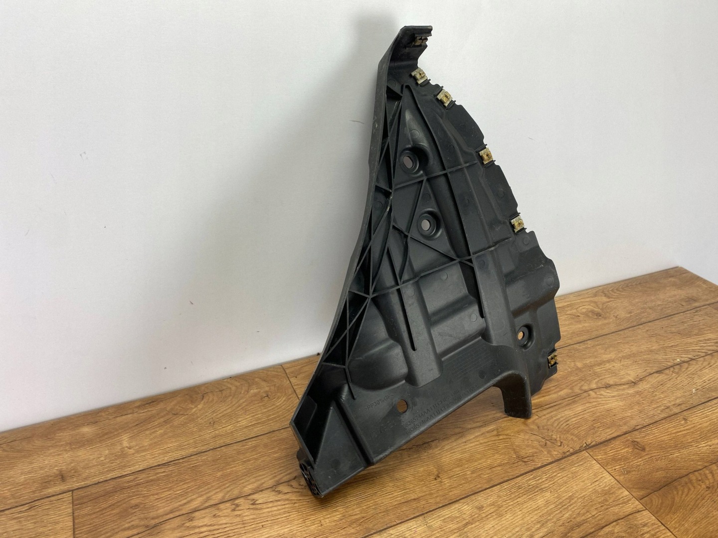 mudguard rear. left Ram 1500 DT 2019+