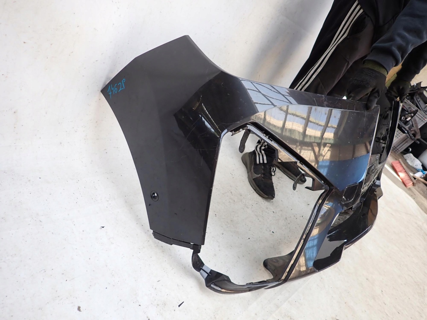 BMW IX I20 m-packet 21-> bumper front front PDC