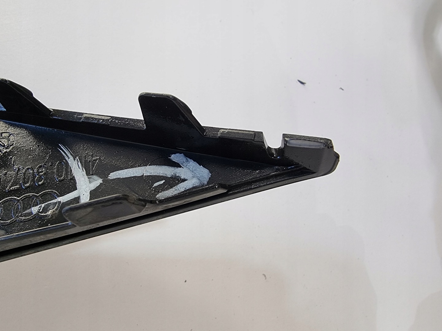 AUDI SQ7 LIFT 4M0 grid of a bumper right front 4M0807682AM