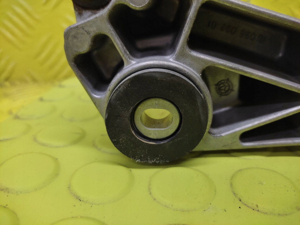 MERCEDES W203 wiper mechanism front A2038200342