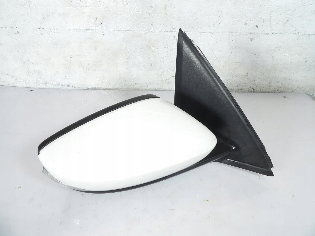 SKODA FABIA III 3 mirror right 6 PIN 6V1857408F LF9E