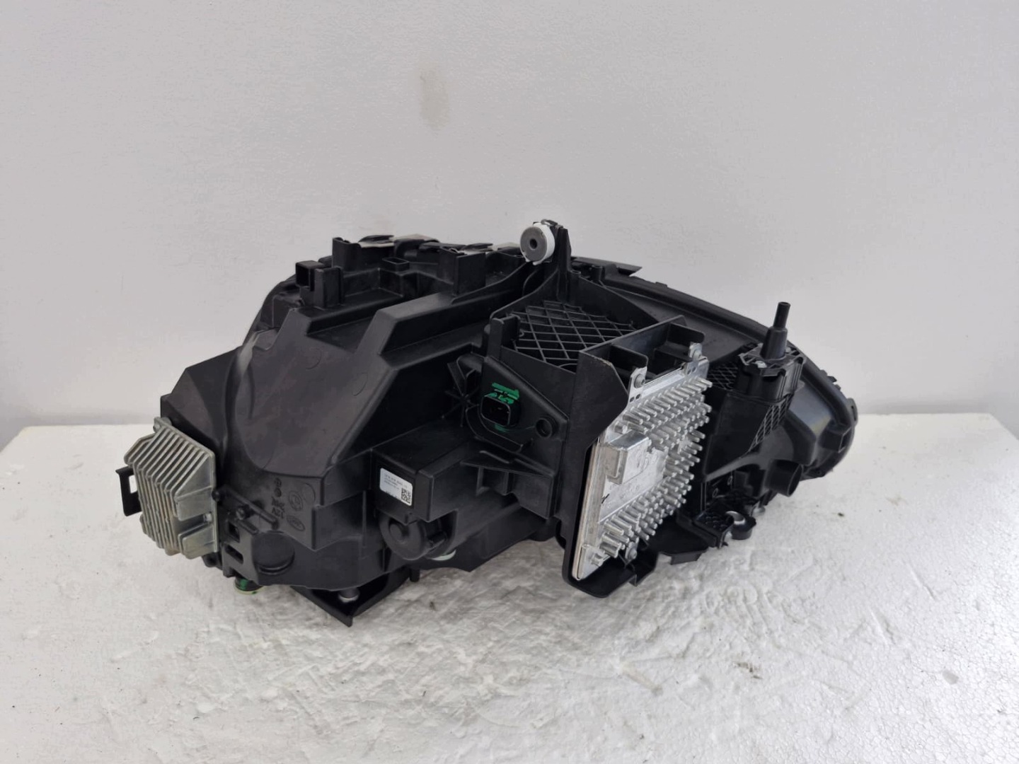 light right BMW 2 G42 M2 G87 FULL LED