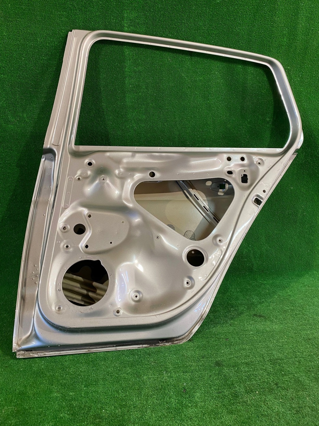 door rear. right right rear part VW GOLF VII HB 12