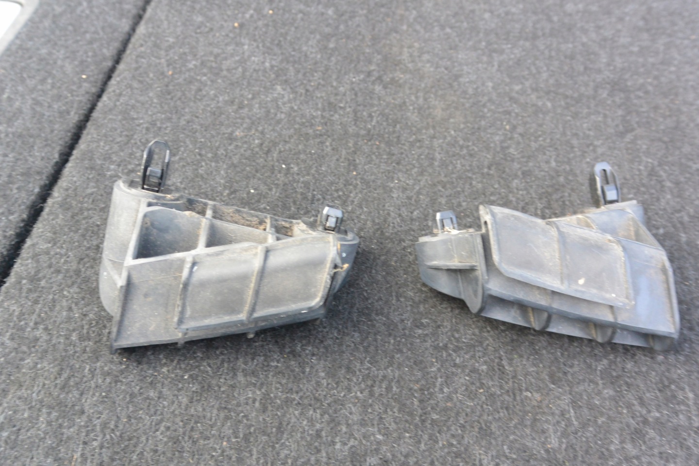 support lights rear part right left LEXUS GS III 450H