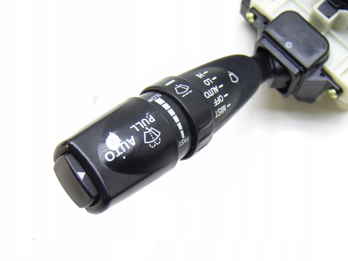 MANETKA switch SSANGYONG ACTYON SPORTS 13- EU