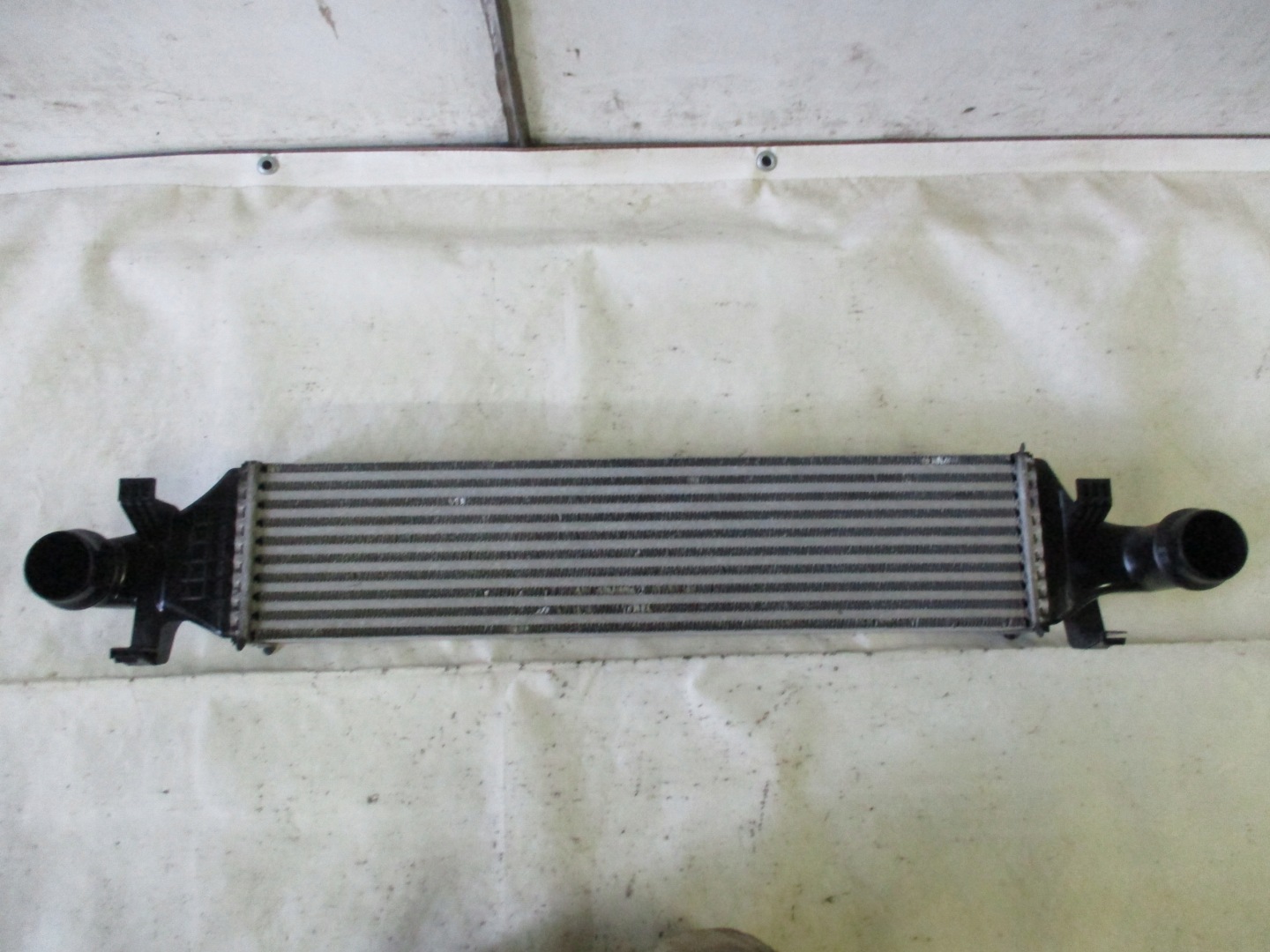 Kühler intercooler Mercedes B-Klasa W 176 A2465000100