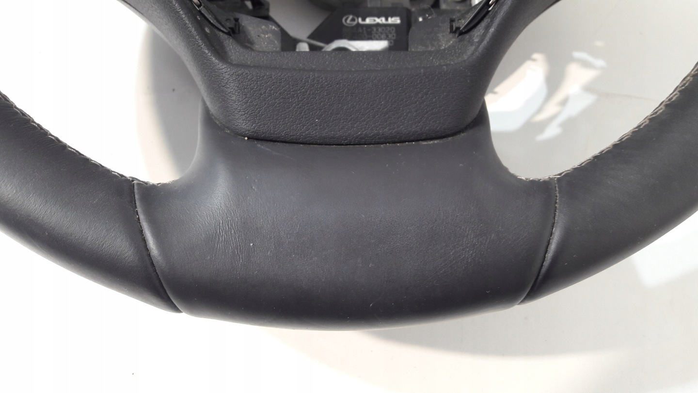 LEXUS UX / ES lenkrad 864A1-33020 (L11)