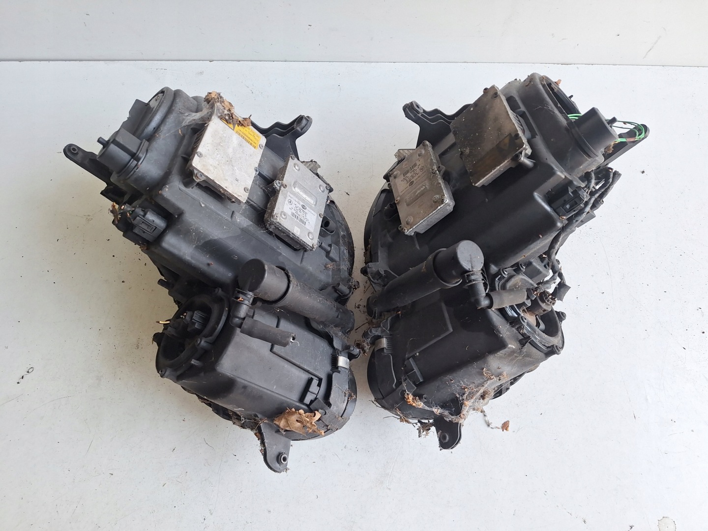 MERCEDES E-KLASA W211 02-06 light left XENON UK